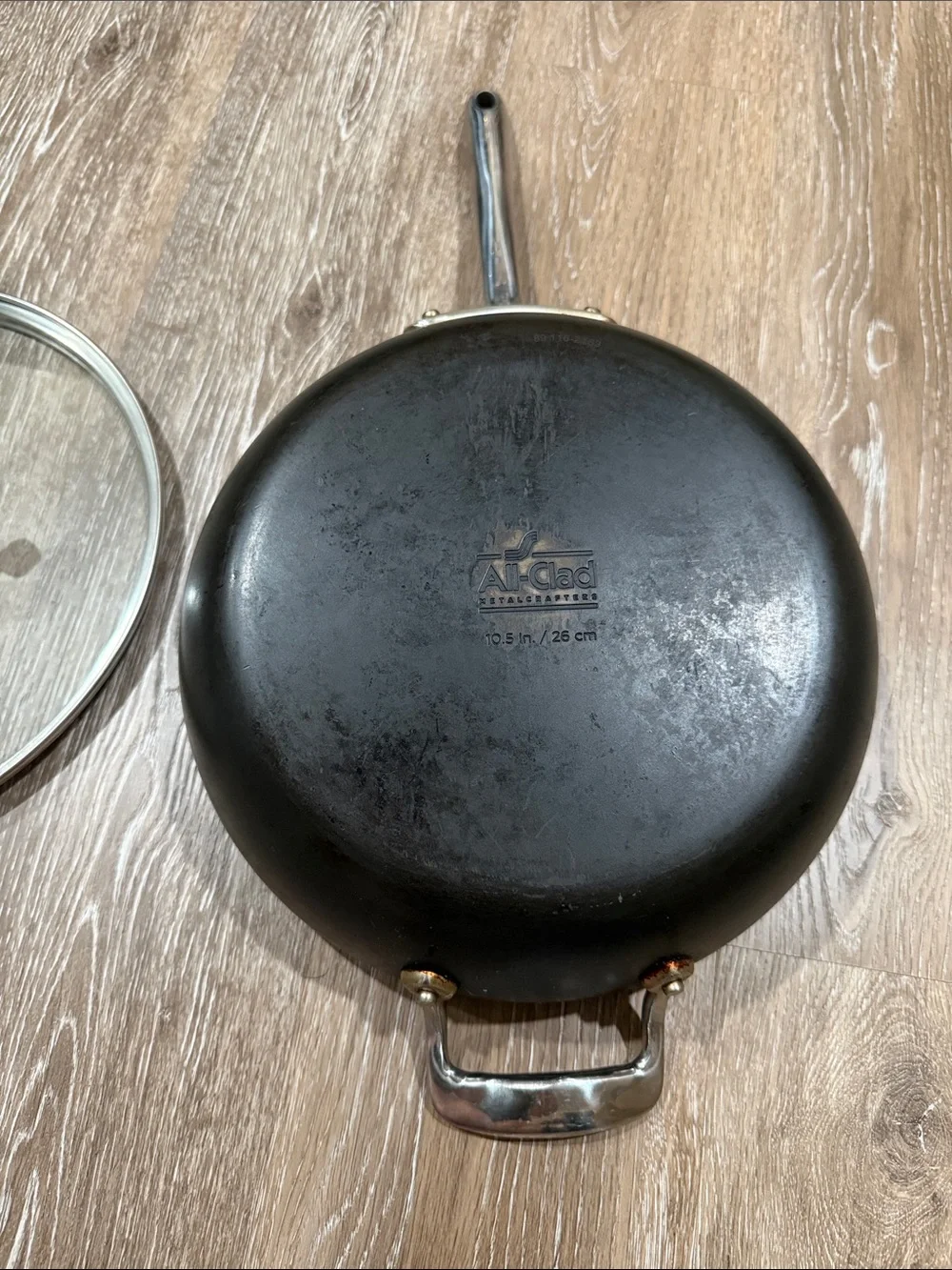 10.5 Inch All-Clad Nonstick Pan with Lid